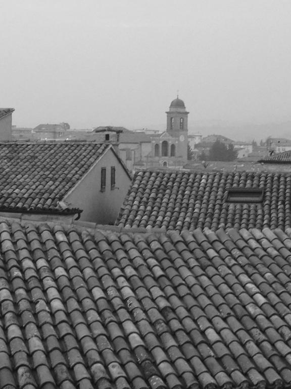 B&B La Dimora Del Capitano Fabriano Exterior photo
